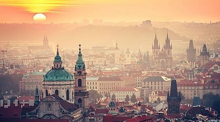 UK Foreign Office changes guidance for Czech Republic and Germany travel