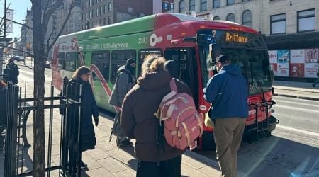 Aging fleet, e-bus challenges push Ottawa back to diesel