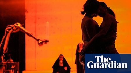 18 treated for severe nausea in Stuttgart after opera of live sex and piercing