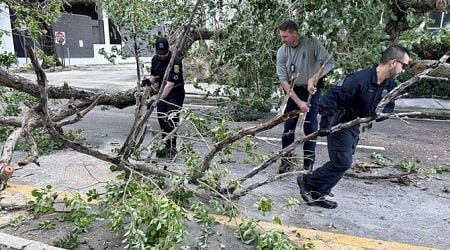 Hurricane Milton plows across Florida, leaving 10 dead