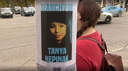 Loved ones gather to mark birthday of Winnipeg woman missing since 2011