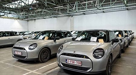 MINI Delivering 200 Cooper SE Electric Cars To A Single Company