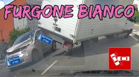 BAD DRIVERS OF ITALY dashcam compilation 10.10 - FURGONE BIANCO