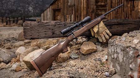 Howa Launches New Super Deluxe & Superlite Rifle Models