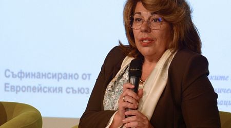 Signed Agreements for Municipal Projects Number 1,625, Regional Development Minister Koritarova Says