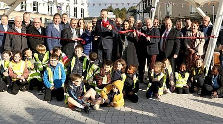 In Pictures: Minister McConalogue cuts the ribbon at Donegal Town Diamond