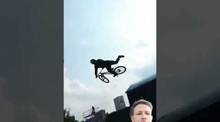 #bmx #redbullshowrun #redbull #mtb #redbullracing #sports #redbullring #cycling #redbullbike #funny