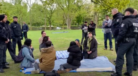 Activists in Berlin told to stop speaking Irish at Palestine solidarity event at Reichstag Building