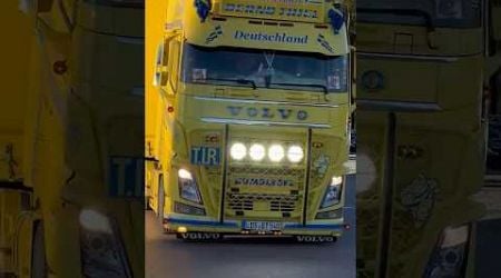 Volvo truck, Sweden #trucker #transport #truckdriver #volvo #trendingshorts #viralvideo #viralshort