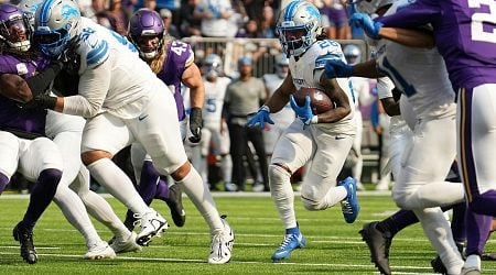 Lions beat Vikings 31-29 as field goal in final seconds hands Minnesota its first loss