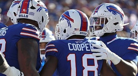 Amari Cooper stars in debut as Buffalo Bills roll at home