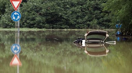 One killed as flooding hits Italy's northeast flatlands