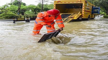 Rapid Rescue Taming Flooded Streets with Major Water Current Drainage! unclogging storm drain