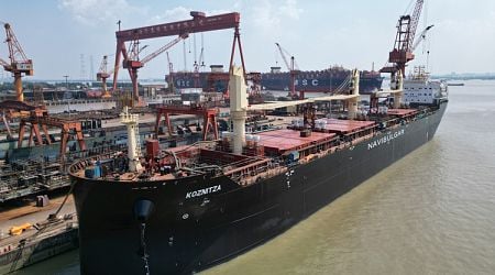 Flag of Navibulgar's Bulk Carrier Koznitza Raised at Chinese Shipyard