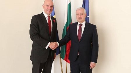 Foreign Minister Kondov Confers with Newly Appointed British Ambassador Copsey