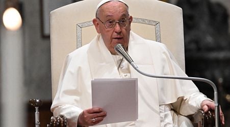 Don't throw away food in Rome as people don't have it-pope