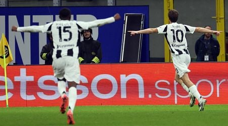 Juventus remain unbeaten after 4-4 draw against Inter