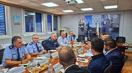 Larnaca seafront to get permanent police kiosk and patrols