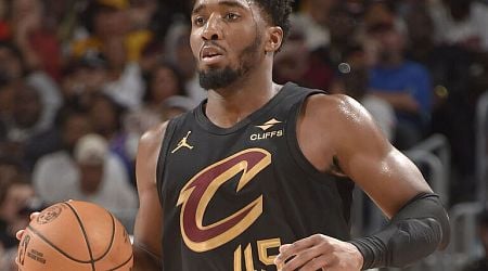 Cavs spoil LeBron, Bronny's returns, beat Lakers to remain undefeated