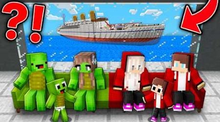 JJ and Mikey Family Survive Their First Voyage on a Ship in Minecraft Maizen!