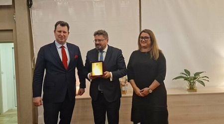 BTA Director General Receives Awakener of 2024 Award for Developing Culture, Education in Europe and Around the World