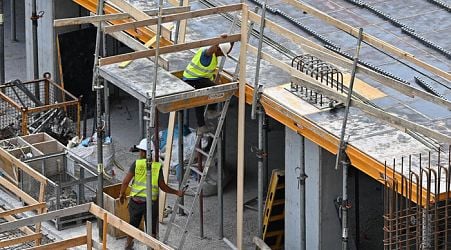 No. of people in work down by 63,000 in Sept. - ISTAT