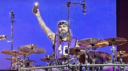 Mike Portnoy Plays Dream Theater Show Half Hour After Learning Sister Passed Away