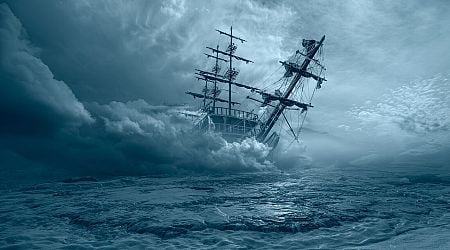 5 Real Ghost Voyages That Ended in Doom