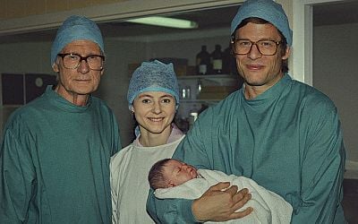 Netflix's 'Joy' tells the story of the first IVF baby. Here's where Louise Brown is now.