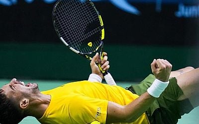 Wins by Kokkinakis and Fritz leave Australia and the US tied at the Davis Cup quarterfinals