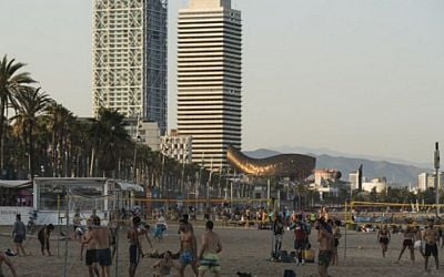 Barcelona warned new plan for UK tourists faces being 'scuppered'