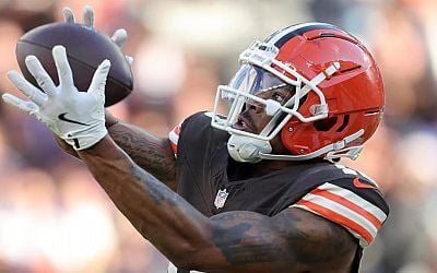 Browns vs. Steelers odds, prediction, spread, time: Thursday Night Football picks by NFL model on 20-8 run