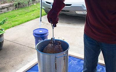 Frying a turkey this Thanksgiving? Here are some tips to stay safe