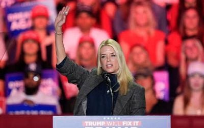 President PICKS PAM BONDI AS ATTORNEY GENERAL to Replace Congressman in Brilliant Strategic Decision