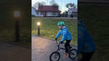 Little estonian bmx guy #estonia #bmx #bmxstreet