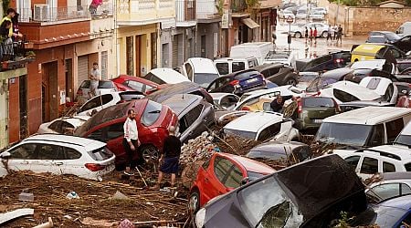 Irish people in Valencia tell of 'apocalyptic' scenes as death toll passes 150 with many feared missing