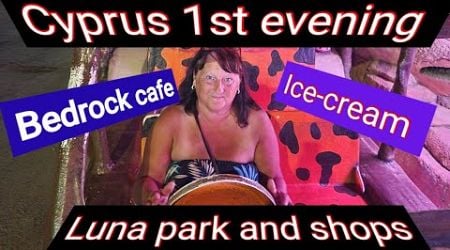 CYPRUS / PARKO PALIATSO LUNA PARK / BEDROCK CAFE / SHOPS