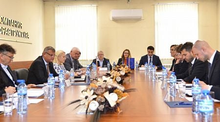 Working meeting on construction of the railway line along Corridor No. 8 held in Sofia