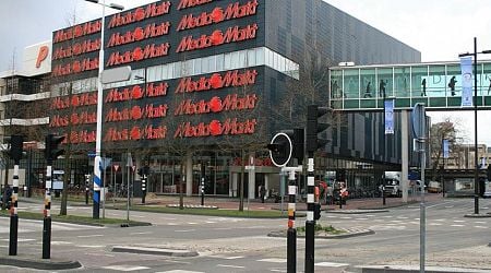 Rotterdam to review late night store openings after Mediamarkt riots