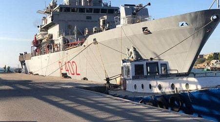 Navy ship to resume Albania-deal operations next week