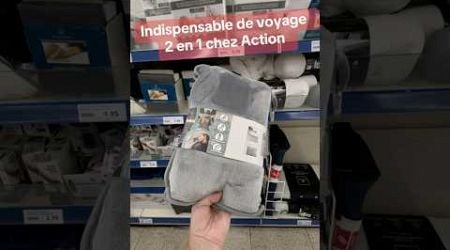 Indispensable de voyage 2 en 1 chez Action #coussin #plaid #voyage #confort #magasinaction #action