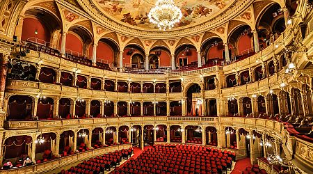 State Opera House Selects New Lifetime Honorary Members