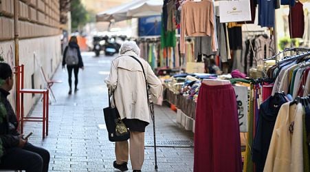 Number of Italian centenarians up 30% in 10 years - Istat