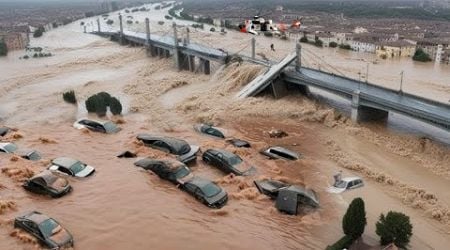 Almeria under water, Spain flooding destroys roads! Highways turn into rivers, car swept away