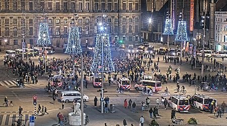 Riot warning in Amsterdam-Oost as banned pro-Palestinian protest forms on Dam Square