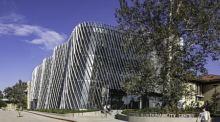 Caltech's new Resnick Sustainability Center gets scientific from the outside in