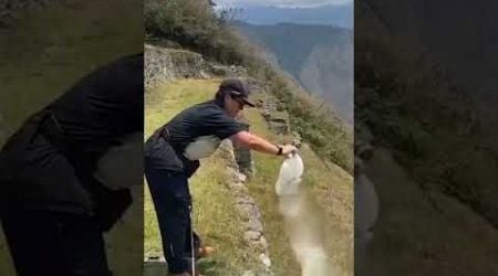 Shocking moment female tourist sprinkles ashes at Machu Pichu