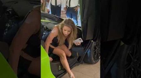 SEXY LADY ARRIVING WITH MCLAREN 765LT #monaco #supercars #shorts #viral #trending #fyp #foryou #vlog