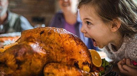 The Rudest Things You Can Do During Thanksgiving Dinner