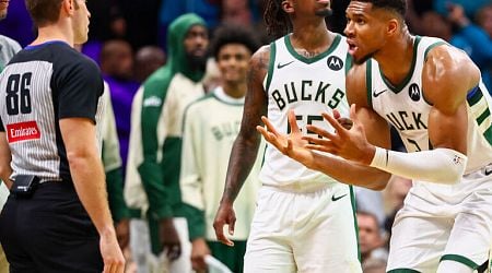 Refs admit errant foul call on Giannis in Bucks' 1-point loss to Hornets